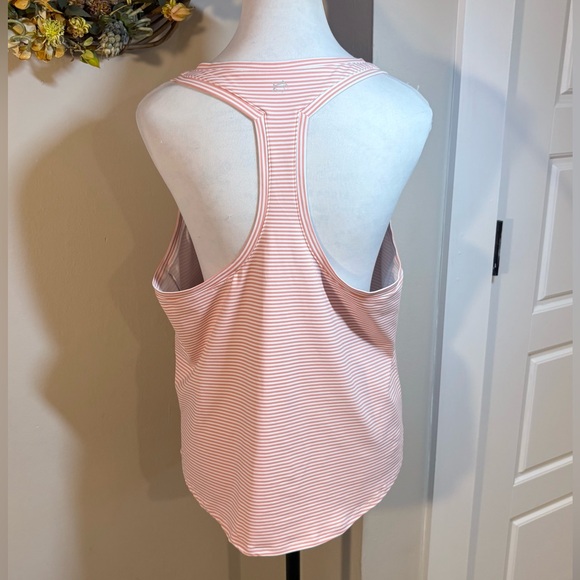 SOUTHERN TIDE Cherise Active T-Back Performance Tank in Citrus Punch Sz Large - Picture 5 of 13